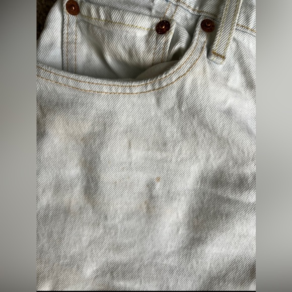 501 Levi cut offs - Picture 2 of 3